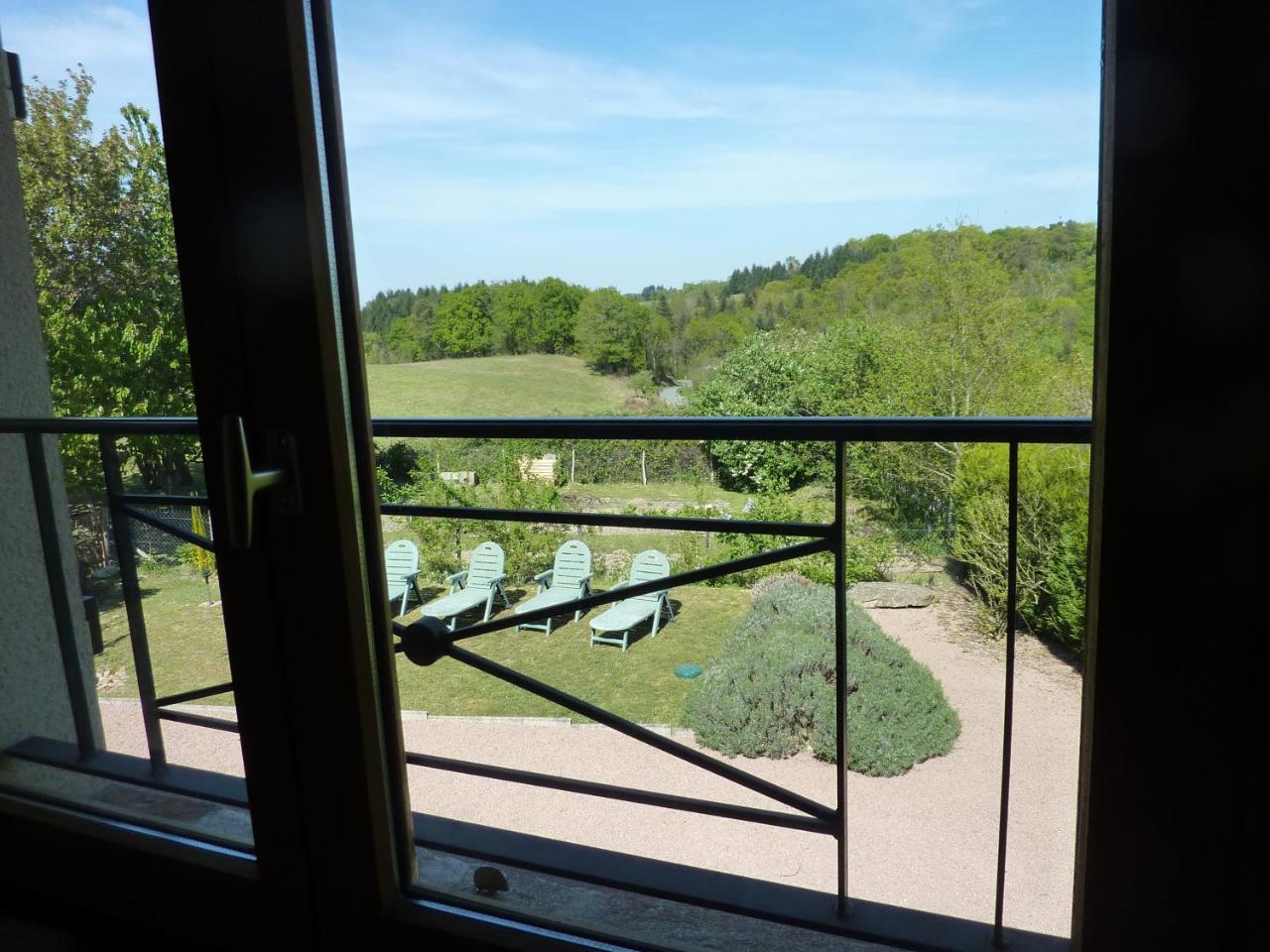 L'Hirondelle Chambres D'Hotes Saint-Mathieu Екстер'єр фото
